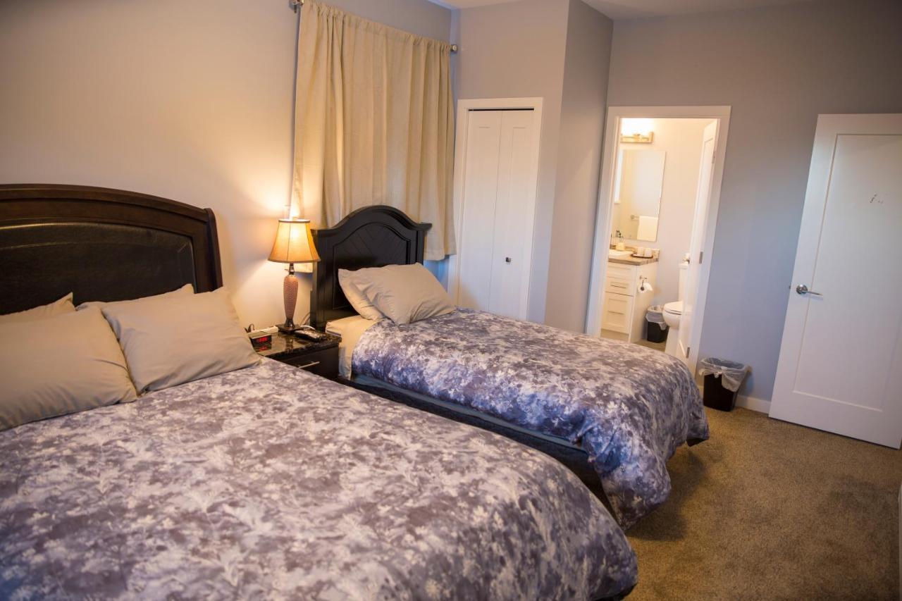 Downtown Whitehorse 4 Bedrooms Deluxe Condo Экстерьер фото
